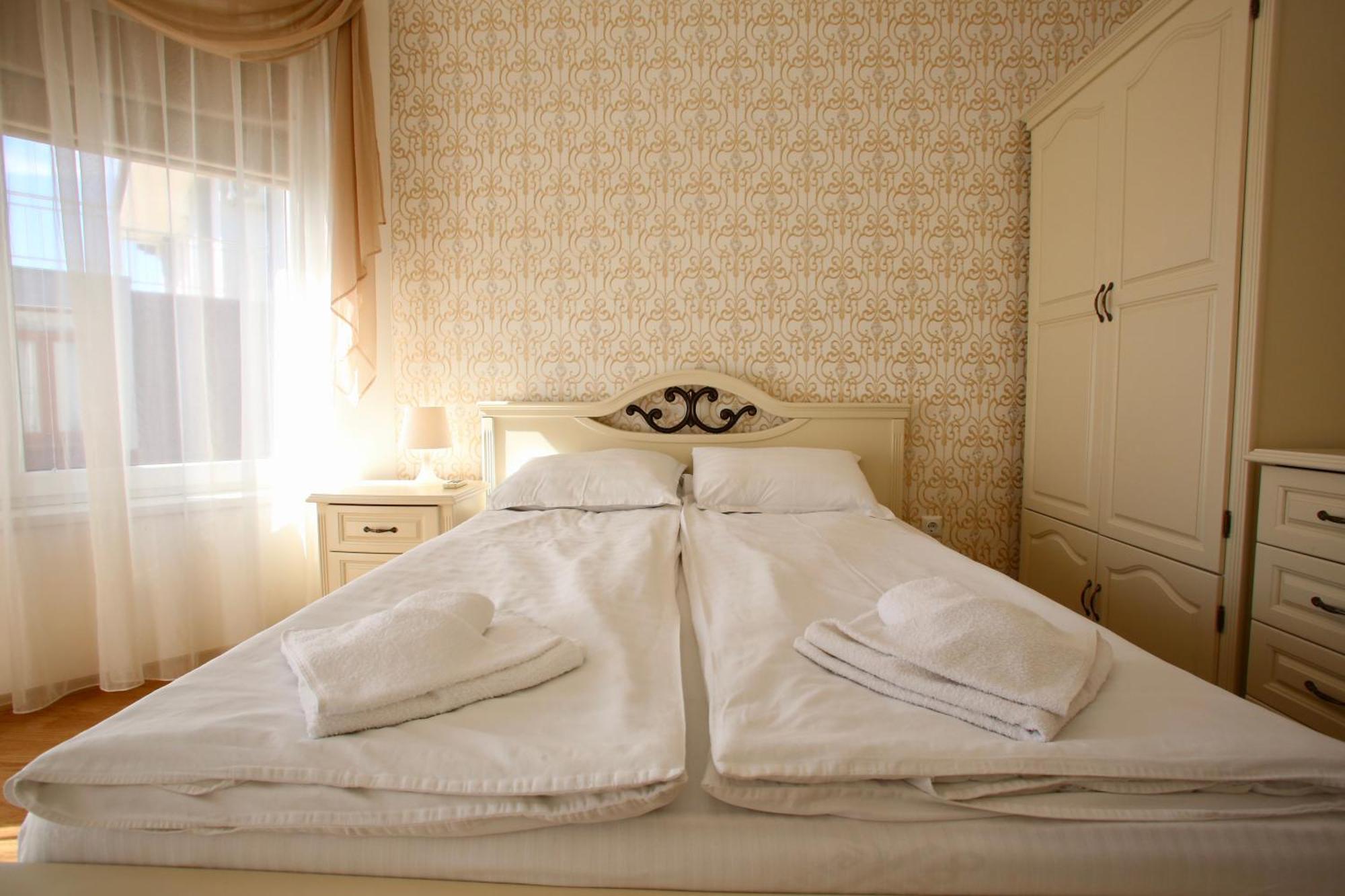 Villa Livia Boutique Apartments Ravda ภายนอก รูปภาพ