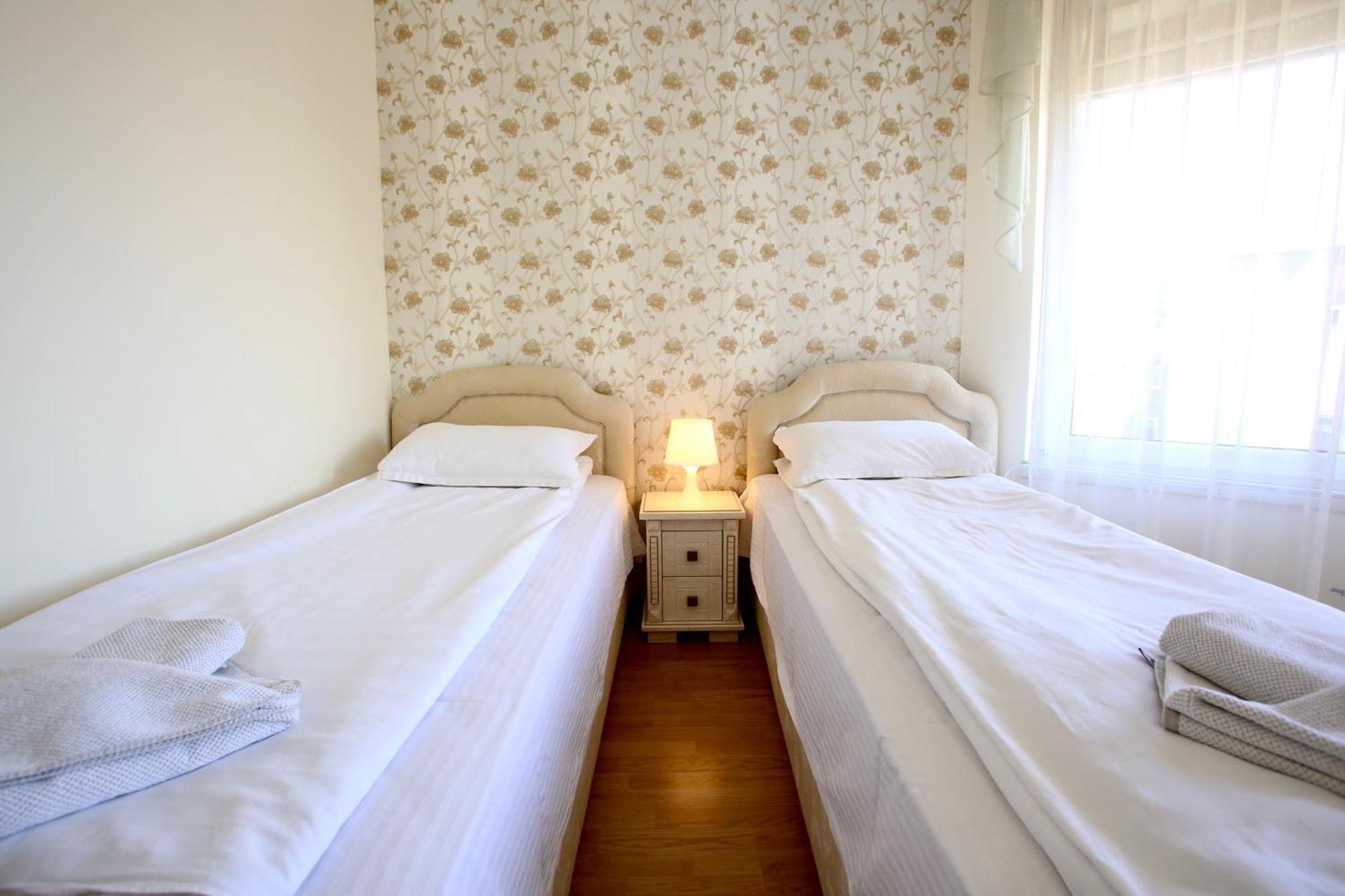 Villa Livia Boutique Apartments Ravda ภายนอก รูปภาพ