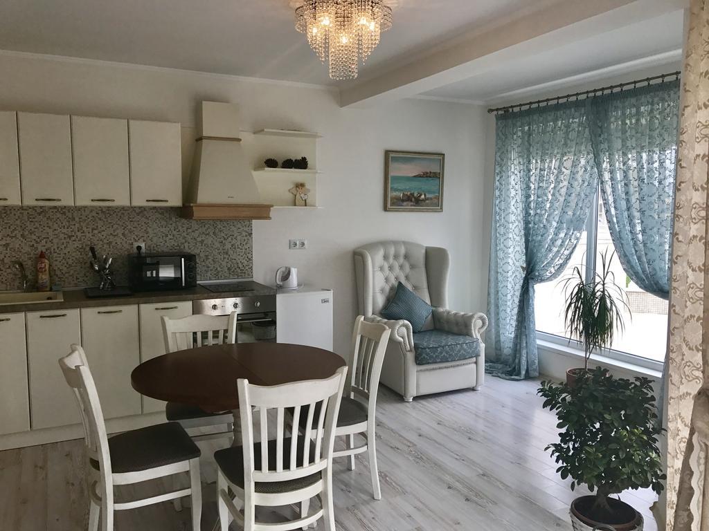 Villa Livia Boutique Apartments Ravda ภายนอก รูปภาพ